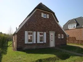 Nice, child friendly villa with a sauna in Limburg