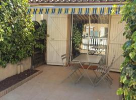 les bastides du golf, hotel en Saint-Cyprien