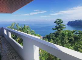 Beautiful Ocean View House in Punta Leona, viešbutis mieste Las Mantas