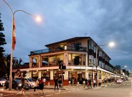 Coogee Bay Hotel, hotel di Coogee, Sydney