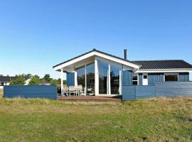 8 person holiday home in Fan, villa in Fanø