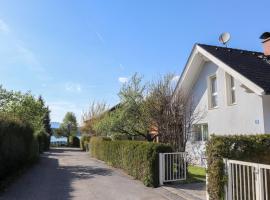 Holiday Home Seehaus Blue Faak by Interhome, villa in Faak am See