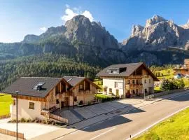 Chalets 4 Sorus & Apartments La Villetta