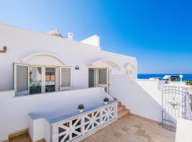 Villetta Ladani Vista Mare Leuca, hotel en Santa Maria di Leuca