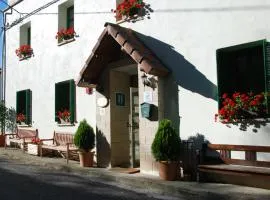 Posada Sarigarri