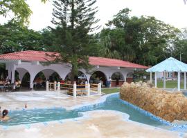 COMPLEJO TURISTICO EL LAGUITO DE ARMERO, hotel v destinaci Ibagué