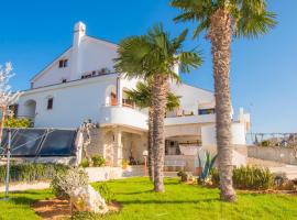 Apartments Punta & Vista in Krk, hotel in Krk