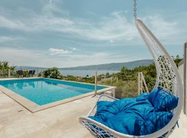 Villa Mediterano, cabaña o casa de campo en Herceg Novi