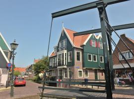 Appartement Volendam, hotel dicht bij: Haven van Volendam, Volendam