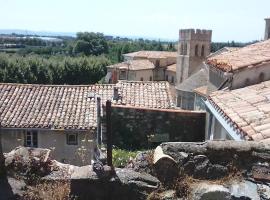 2+1 couchages + sdb dans appartement rénové., lejlighed i Caunes-Minervois