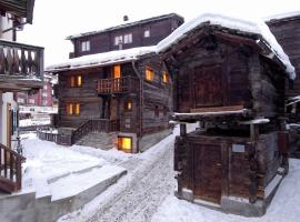 Ferienapartement Hinterdorf, hotell i Zermatt