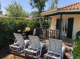 Chalet La Dragonniere, hotel in Vias