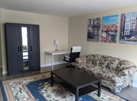 3 BDR appartement,WiFI,Netflix free parking, goedkoop hotel in Montreal