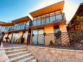 Chalet Kvariati