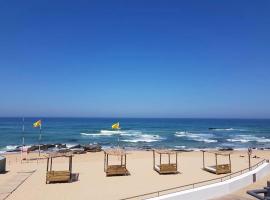 Silver Coast Beach House – domek wiejski w mieście Torres Vedras