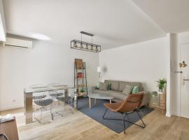 MAR2 - Beau 2 pi&egrave;ces avec loggia ferm&eacute;e et am&eacute;nag&eacute;e en centre ville