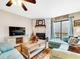 66 Pine Top Circle, Unit B