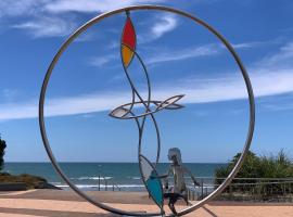 Orewa Kiwi Cabins, Hotel in Orewa