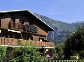 Chalet la Cachette Cyclists & Skiers, apartment in Le Bourg-dʼOisans