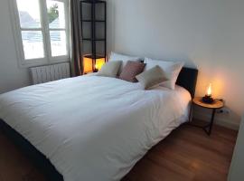 POISSY Appartements COSY، فندق بالقرب من Saint-Germain Golf Course، بواسي