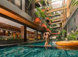 Chi House Danang Hotel and Apartment, hotel em Praia de, Da Nang