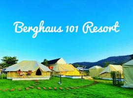 Berghaus101khaoyai, hotel v destinaci Nakhon Ratčasima