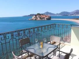 Sveti Stefan Beach Apartment