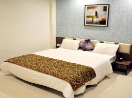 Hotel Jyoti, hotel cerca de Aeropuerto de Rajkot - RAJ, Rajkot