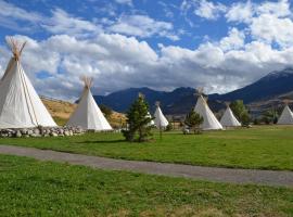 Dreamcatcher Tipi Hotel, hotell i Gardiner