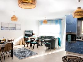 Argaman Beach Apartment, hotel v destinaci Akko