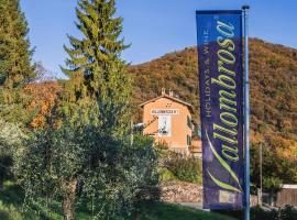 Wine & Art Relais Vallombrosa, nakvynės su pusryčiais namai mieste Castelrotto