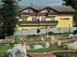Viesnīca APLEND Tatry Holiday pilsētā Veļki Slavkova