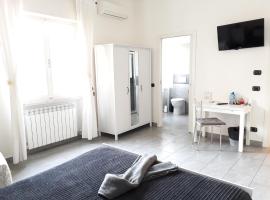 Affittacamere Delfo, self catering accommodation in Pisa