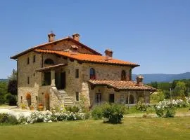 VILLINO in the hearth of Tuscany, quiet unforgettable place.