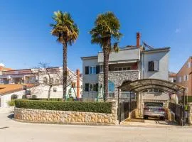 Apartments Ada near the Sea