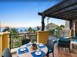 Best Executive-Style Luxury Residence on Property