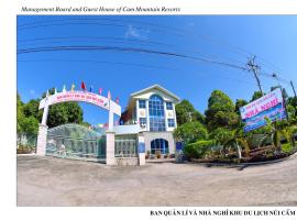nhà nghỉ Núi Cấm, hotel v destinaci Phum Cần Chai Krom