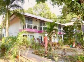Corrie Chalet Pantai Cenang Langkawi