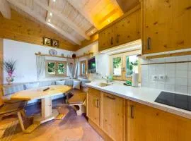 Tiny-Chalet