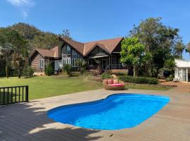 Kenora Khaoyai Retreats - Private Pool Villa, villa i Mu Si