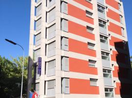 Residence Tell, zelfstandige accommodatie in Chiasso