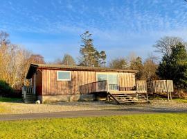 Cockleshell Lodge, viešbutis mieste Otter Ferry