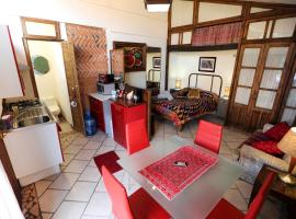 Majikal B&B - Jacaranda โรงแรมในโชลูลา
