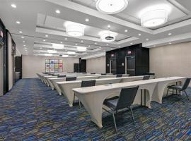 Holiday Inn Express & Suites Memorial – CityCentre by IHG, хотел в Хюстън