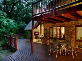 Cambalala - Private Villa - in Kruger Park Lodge - Serviced Daily, Free Wi-Fi