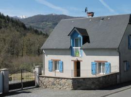 Gite Ladagnous, vacation home in Peyrouse