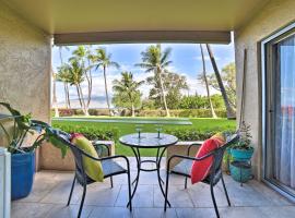 Ocean-View Kihei Condo with Lanai Steps to Beach!, hotel in Kihei