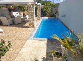 Lakoudia, hotel v destinaci Pitsidia