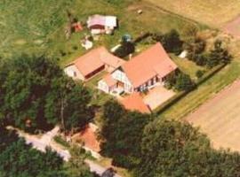 Ferienwohnung im Teutoburger Wald / Münsterland - Versmold - Gütersloh -Bielefeld - Münster, hotel in Versmold