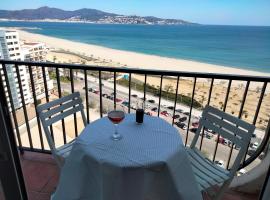 Apartamento vistas panorámicas, hotel i Empuriabrava